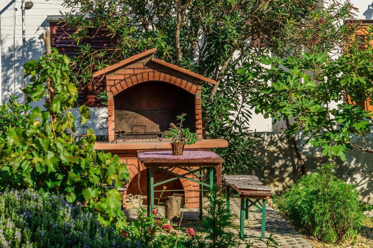 Apartmani Amila-Pisak Exteriér fotografie